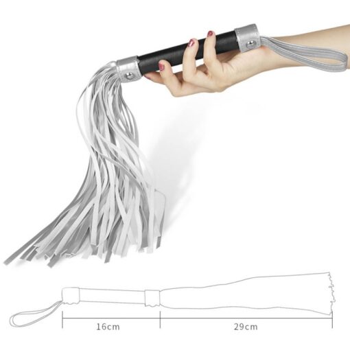 Bici Fetish Struggle Flogger