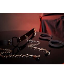 Cleme Sfarcuri cu O Ring Gag BDSM